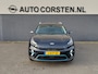 Kia Niro EV e-Niro ExecutiveLine 64kWh SOH 100% Trekhaak Leder Warmtepomp Adap.Cruise Elek.Stoel+Memory JBL®-Audio Pdc Navi Ecc Camera Apple Carplay Android Auto Stoelverwarming+Koeling Stuurverwarming Lmv Privacy Glas DAB Vess Lane Assist Blind Spot 1e Eigenaar Origineel Nederlandse Auto