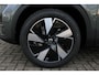 Volvo EC40 Single Motor Extended Range Plus 82 kWh | Demo Deal | Panoramadak | Verwarmbare voorstoelen&stuurwiel | Premium audio by Harman Kardon | Adaptieve Cruise Control | Keyless | Draadloze Telefoonlader | Warmtepomp |