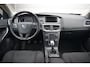Volvo V40 1.6 T3 Kinetic ORG.NED / NAP / CAMERA / NAVIGATIE / NETTE STAAT