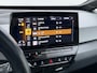 Volkswagen ID.3 First Max 62kWh Pano-dak 20"lm Head-Up-Display Adap.Cruise Camera Elek.Stoelen Navi Ecc Keyless Advanced Head-Up Matrix-Led SOH 91% Ergo Active Stoelen+Stuur+Stoelverwarming Led-a-licht dynamisch Apple Carplay Android Auto Dodehoek detector Dealeronderhouden Origineel Nederlandse Auto € 49.175,- nieuw!