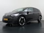 Volkswagen ID.3 First Max 62kWh Pano-dak 20"lm Head-Up-Display Adap.Cruise Camera Elek.Stoelen Navi Ecc Keyless Advanced Head-Up Matrix-Led SOH 91% Ergo Active Stoelen+Stuur+Stoelverwarming Led-a-licht dynamisch Apple Carplay Android Auto Dodehoek detector Dealeronderhouden Origineel Nederlandse Auto € 49.175,- nieuw!