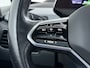 Volkswagen ID.3 First Max 62kWh Pano-dak 20"lm Head-Up-Display Adap.Cruise Camera Elek.Stoelen Navi Ecc Keyless Advanced Head-Up Matrix-Led SOH 91% Ergo Active Stoelen+Stuur+Stoelverwarming Led-a-licht dynamisch Apple Carplay Android Auto Dodehoek detector Dealeronderhouden Origineel Nederlandse Auto € 49.175,- nieuw!