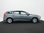 Volvo V60 2.0 T3 Polar | Dealer onderhouden | Navigatie | Trekhaak | Climate Control | Park Assist achter | Cruise Control