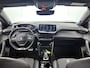 Peugeot 2008 SUV GT 130pk Automaat | Navigatie | Achteruitrijcamera | Full Led koplampen | 3D Cockpit | Half Lederen sportstoelen | Parkeersensoren v+a | Dodehoeksensor | Keyless start | Cruise Control | Climate Control | Apple Carplay / Android Auto | DAB+ radio | Donker getint glas | Trekhaak | 17" lichtmetalen velgen |