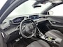 Peugeot 2008 SUV GT 130pk Automaat | Navigatie | Achteruitrijcamera | Full Led koplampen | 3D Cockpit | Half Lederen sportstoelen | Parkeersensoren v+a | Dodehoeksensor | Keyless start | Cruise Control | Climate Control | Apple Carplay / Android Auto | DAB+ radio | Donker getint glas | Trekhaak | 17" lichtmetalen velgen |