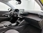 Peugeot e-208 EV Style 50 kWh 136pk | Accu SOH 99,8% | Navigatie | Climate Control | Cruise Control | Parkeersensoren v+a | Stoelverwarming | Apple Carplay / Android Auto | DAB+ radio | Keyless | Led koplampen | Elektrisch inklapbare spiegels | Armsteun | Donker getint glas | 16" lichtmetalen velgen |