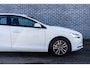 Volvo V40 T2 Polar+ | Navigatie | Cruise Control | Lederen Bekleding | Stoelverwarming | Climate Control | High Performance Audio | Park Assist | Volvo On Call