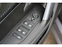 Peugeot e-2008 EV Allure 50 kWh | Fase 3 laden | Navigatie | Stoelverwarming | Adaptieve cruise control | 3D Instrumentenpaneel |