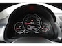 Volkswagen Up! 1.0 R-Line / Clima / Camera
