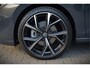 Volkswagen Golf 1.4 eHybrid Style | Memory seat | Massage | Adaptive cruise control | Elektrische stoel | Keyless | Apple Carplay | Parkeersensoren | Ambiance Verlichting | SOH 99.73%