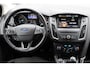 Ford Focus Wagon 1.0 First Edition org.NL trekhaak navi