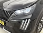 Peugeot 2008 SUV Allure Hybrid 145pk Automaat | Navigatie via draadloze Apple Carplay / Android Auto | Rondomzichtcamera | Stoelverwarming | Climate Control | Adaptieve Cruise Control | Parkeersensoren v+a | Dodehoeksensor | Keyless start | Armsteun | Digitaal instrumentenpaneel | DAB+ radio | Led koplampen | Donker getint glas | 17" lichtmetalen velgen |