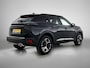 Peugeot 2008 SUV Allure Hybrid 145pk Automaat | Navigatie via draadloze Apple Carplay / Android Auto | Rondomzichtcamera | Stoelverwarming | Climate Control | Adaptieve Cruise Control | Parkeersensoren v+a | Dodehoeksensor | Keyless start | Armsteun | Digitaal instrumentenpaneel | DAB+ radio | Led koplampen | Donker getint glas | 17" lichtmetalen velgen |