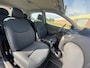 Toyota Yaris 1.0 VVT-i Sol! Airco l Elek pakket l MTF-stuur! NIEUWE APK l 2 sleutels l KEURIG NETJES!