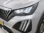Peugeot e-2008 SUV EV Allure 54 kWh 156pk | Navigatie | Achteruitrijcamera | Climate Control | Cruise Control | Parkeersensoren v+a | Draadloze Apple Carplay / Android Auto | Digitaal instrumentenpaneel | Armsteun | Elektrisch inklapbare spiegels | DAB+ radio | Led koplampen | Donker getint glas | 17" lichtmetalen velgen |