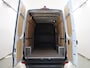 Mercedes-Benz Sprinter 317 CDI | Aut. | L2 H2 | Pro | Navigatie | Spiegelpakket | Verwarmde Comfort Chauffeursstoel en Bijrijdersbank | Achterdeuren 270 Graden | Airco | Cruisecontrol | Dodehoekassistent | Parkeerpakket met Achteruitrijcamera | Certified |
