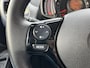 Toyota Aygo 1.0 VVT-i x-joy Apple Carplay en/of Android auto Navigatie, LMV, Privacy glass, Electronic Climate control, Achteruitrijcamera, Complete historie
