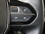 Peugeot e-2008 EV Allure 50 kWh | Carplay | Keyless Start | Clima | Parkeerhulp |