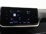 Peugeot e-2008 EV Allure 50 kWh | Carplay | Keyless Start | Clima | Parkeerhulp |