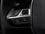 Peugeot e-2008 EV Allure 50 kWh | Carplay | Keyless Start | Clima | Parkeerhulp |