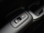 Hyundai Santa Fe 1.6 T-GDI PHEV Black Line 4WD 7p. Plug-In Hybride automaat met Black Pack, Lederen bekleding en 360 graden Camera Uit voorraad leverbaar!