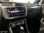 Volkswagen Tiguan 1.5 TSI R LINE|MASSAGE|PANO|TREKHAAK|NAP