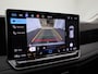 Volkswagen Tiguan 1.5 eHybrid Life Edition 204 PK | Panoramadak | Stoelverwarming | LED Koplampen | Apple Carplay | Navigatie | Keyless access | Camera | Elektrische achterklep | Stuurverwarming | Android Auto | Climate control | 19" Lichtmetalen velgen |
