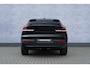 Volvo EC40 Extended Range 82 kWh Plus Black Edition | All Season Banden | Pixel LED Koplampen | 360 Camera | Panoramadak | Adaptive Cruise Control | Stoel-/Stuurverwarming | Harman Kardon Audio | Getint glas | Warmte         pomp | LED mistlampen | Google Maps navigatie |