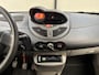 Renault Twingo 1.2-16V Authentique Leuke auto! NAP | Elektrische ramen voor | Isofix-bevestigingspunten voor kinderzitjes | MP3