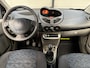 Renault Twingo 1.2-16V Authentique Leuke auto! NAP | Elektrische ramen voor | Isofix-bevestigingspunten voor kinderzitjes | MP3