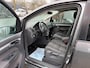 Volkswagen Touran 1.2 TSI Highline BlueMotion camera, trekhaak, cruise controle, ele pakket multi-stuur, stoel verwarming, nwe apk