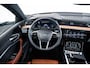 Audi Q8 Sportback e-tron 55 quattro S Edition 115 kWh Trekhaak - Panoramadak - Comfortstoelen - Stoelventilatie/Massage - Servosluiting - B&O - Head up - Parkeerassistent - Privacy glas - Optiekpakket zwart -