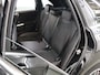 Mercedes-Benz B-klasse 250 e AMG Line | Widescreen | Stoelverwarming | Cruise control | Extra getint glas |