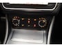 Mercedes-Benz A-klasse 180 Business Solution AMG UpgEd [ Xenon Camera Stoelverwarming ]