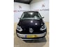 Volkswagen Up! 1.0 cross up! BlueMotion Airco/Cruise/Nap