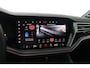 Volkswagen Touareg 3.0 TSi eHybrid 4MOTION R Edition | NIEUW | Nachtzicht | Massage | Panoramadak | 22 Inch | Luchtvering | Trekhaak