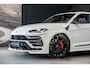 Lamborghini Urus 4.0 V8 *Novitec / B&O Advanced / Panorama / Stoelventilatie + massage / HUD*