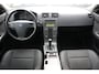 Volvo S40 2.4 Edition Aut. - 5CIL - CRUISE - XENON - TREKHAAK - PDC - DEALER OH
