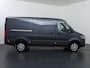 Mercedes-Benz Sprinter 319 CDI | AUT. | L2 H1 | Select | Distronic | 3500 KG Trekhaak | 17" Lichtmetalen Wielen | Navigatie | Parkeercamera | LED Koplampen | Certified