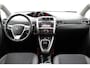 Toyota Verso 1.8 VVT-i Dynamic Business | Panoramadak | Trekhaak | Stoelverwarming | Navigatie | Keyless Entry |