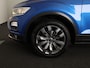 Volkswagen T-Roc 1.0 TSI Style Business 110 PK | Navigatie | Parkeersensoren | Camera | Digitaal dashboard