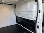Renault Trafic 1.6 dCi L1H1 Euro 6 Airco Cruise controle 3-Persoons Telefoonverbinding Parkeersensoren achter 1e eigenaar Euro 6 Dealer onderhouden