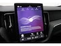 Volvo XC60 T6 Plug-in hybrid Ultra Black Edition | Trekhaak | Panoramadak | Head-Up | 360 Camera | Stoel+Stuurverwarming | 21 Inch