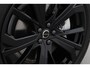 Volvo XC60 T6 Plug-in hybrid Ultra Black Edition | Trekhaak | Panoramadak | Head-Up | 360 Camera | Stoel+Stuurverwarming | 21 Inch