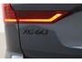 Volvo XC60 T6 Plug-in hybrid Ultra Black Edition | Trekhaak | Panoramadak | Head-Up | 360 Camera | Stoel+Stuurverwarming | 21 Inch