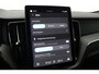 Volvo XC60 T6 Plug-in hybrid Ultra Black Edition | Trekhaak | Panoramadak | Head-Up | 360 Camera | Stoel+Stuurverwarming | 21 Inch