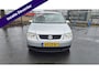 Volkswagen Touran 1.6-16V FSI Trendline LEUKE AUTO MET NWE APK KOOPJE