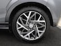 Hyundai Kona 1.6 GDI HEV Premium Sky | Schuifdak | Leder | Stoelventilatie | Adaptive cruise | Trekhaak | Head-Up | Carplay | Camera | Achterbankverwarming | Navigatie | Keyless | Climate control