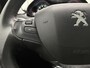 Peugeot 2008 SUV Signature 110pk Automaat | Navigatie via Apple Carplay / Android Auto | Panoramadak | Airco | Parkeersensoren | DAB+ radio | Cruise Control | Bluetooth | Regensensor | Donker getint glas | Elektrisch inklapbare spiegels | Trekhaak |