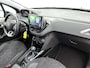 Peugeot 2008 SUV Signature 110pk Automaat | Panoramadak | Airco | Parkeersensoren | DAB+ radio | Cruise Control | Bluetooth | Regensensor | Donker getint glas | Elektrisch inklapbare spiegels | Trekhaak |